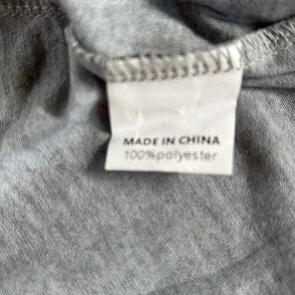 Gray Sleeveless Dress with Leaf Print - Picture 7 of 7